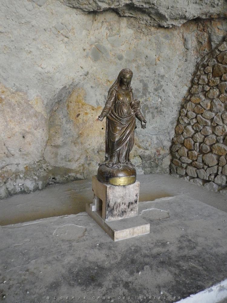 1597 toujours la vierge.JPG